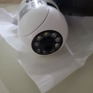 Light Socket Security Cameras